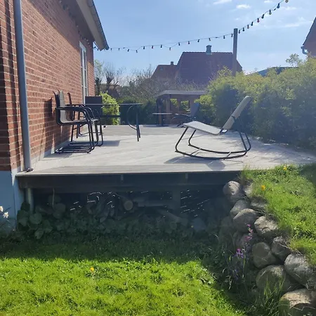 Appartement Aurora - Big House With Lovely Garden - Close To Everything *